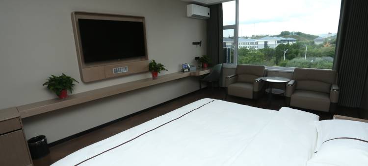 栖岸酒店(固原第一中学店)图片