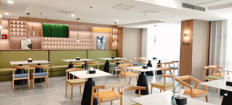 格林东方酒店(许昌长葛义乌城火车站店)图片