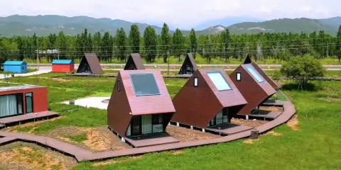 伊犁尼勒克拓野營地