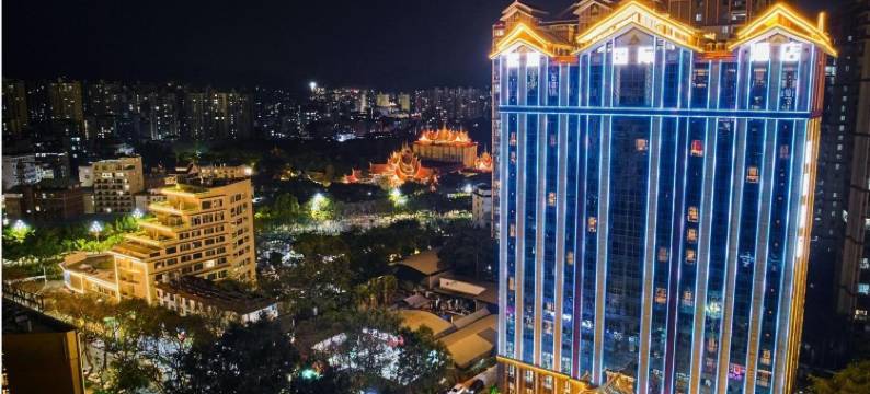 熙源国际酒店(西双版纳景洪曼听公园泼水商业广场店)图片