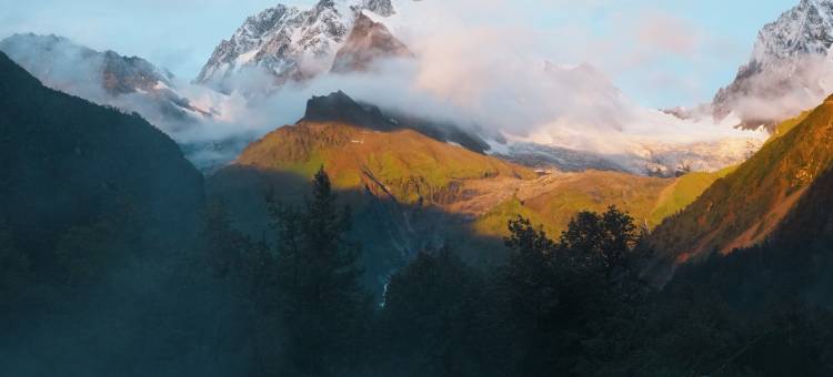 金山摄影温泉度假酒店(三号营地店)图片