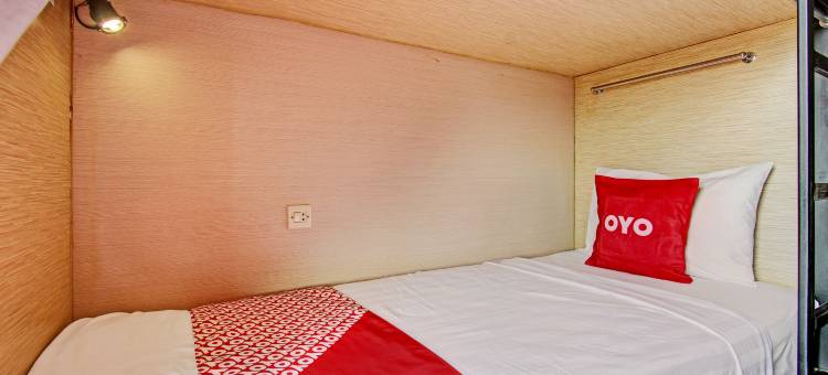 Hotel O Penak Malioboro Bunk Bed图片
