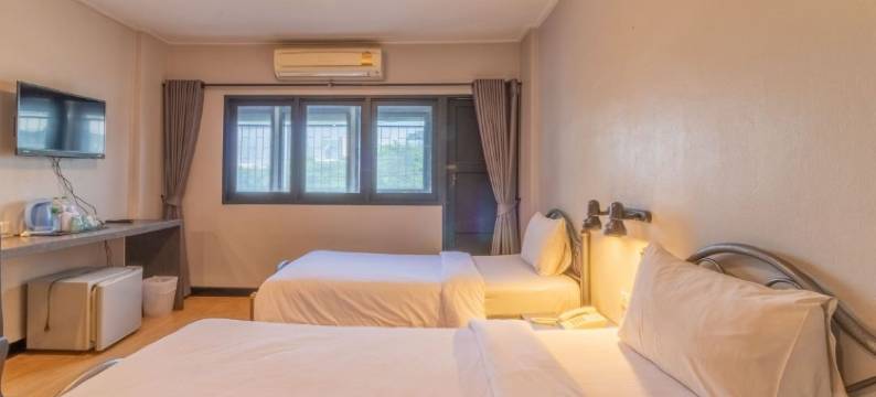 镇中酒店(Intown Residence)图片