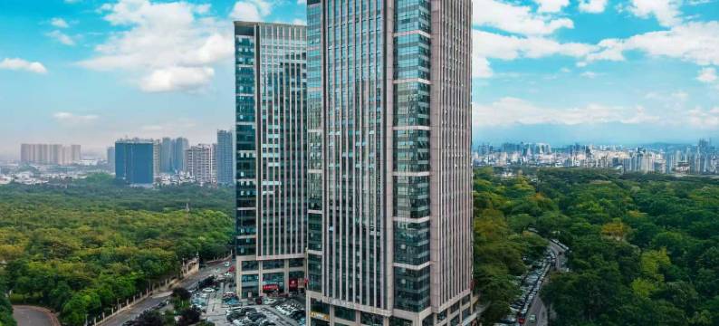 YiT·翊庭轻奢影院酒店(观山湖会展城金融城店)图片