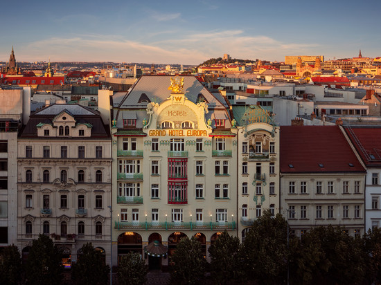 布拉格W酒店