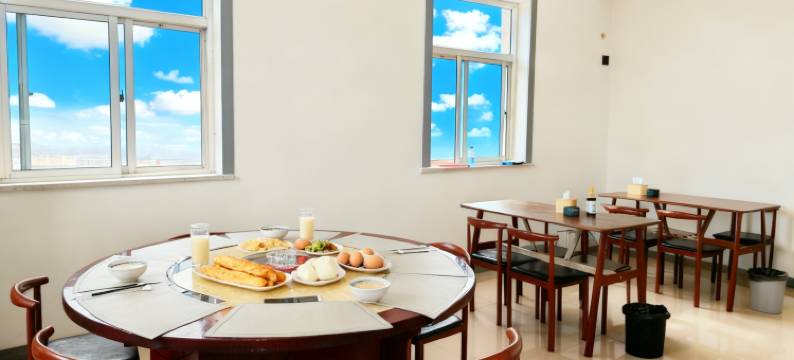 美家宾馆(河曲黄河东大街店)图片