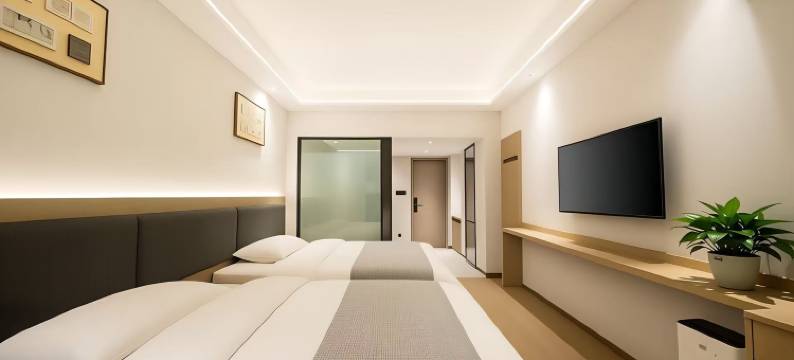 安逸·华龙酒店(抚琴夜市花牌坊地铁站店)图片