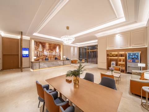 维也纳酒店(郑州高铁东站东广场圃田西地铁站店)预订价格,联系电话位置地址【携程酒店】