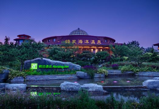 大连金石滩绿发温泉假日酒店外景图