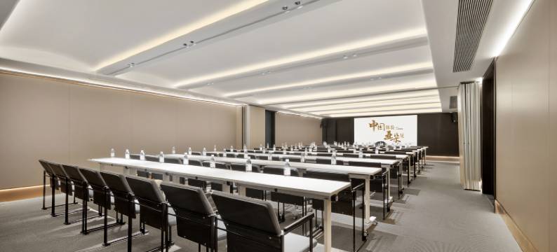 泰州万达广场济川西路亚朵酒店图片