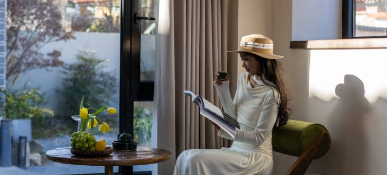 碾尘·日照金山丨TerraWind 雪山诧寂美宿【白沙古镇店】图片