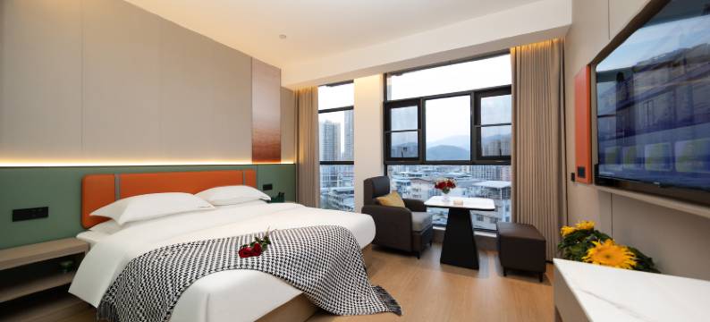 云港花园酒店(广元澳源体育中心店)图片