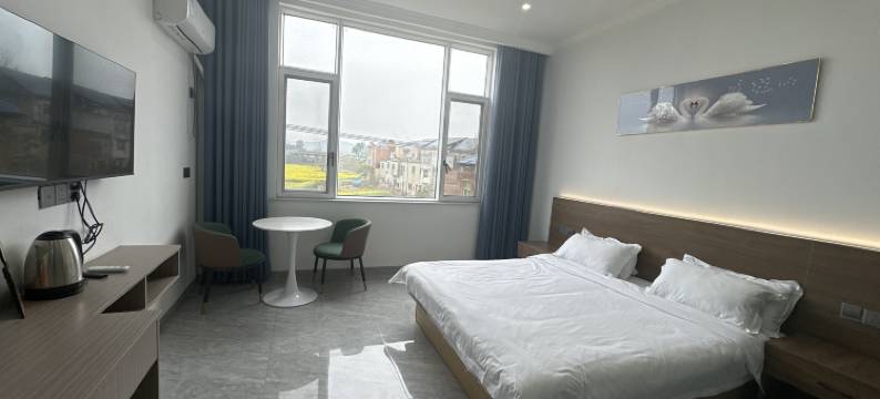 岷山翠翠民宿图片