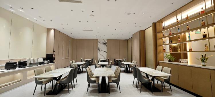 中联万国酒店图片