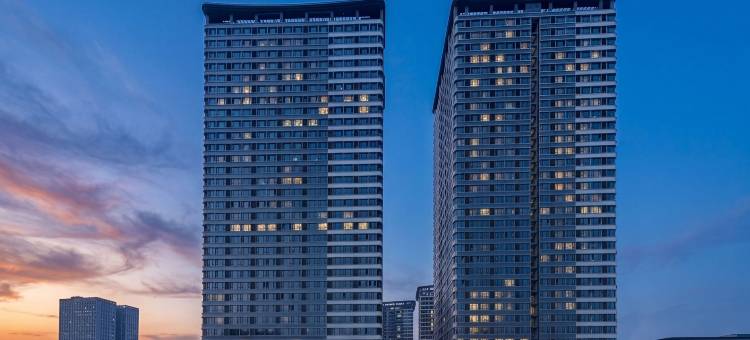 潮漫酒店(郑州高铁东站蜜雪冰城总部店)图片