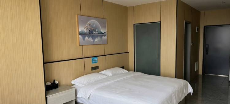 晟越酒店(西宁城北吾悦广场店)图片