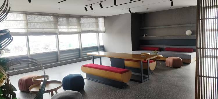 主场电竞酒店(青神万景国际购物中心店)图片