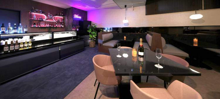 大阪黑门水晶酒店(Kuromon Crystal Hotel)图片