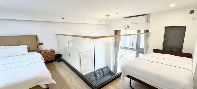 华璟LOFT海景公寓(龙光世纪商务中心店)图片