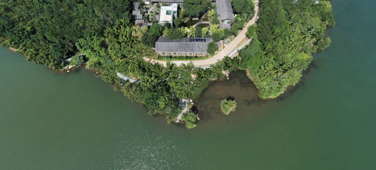 西昌邛海湾西波鹤影酒店图片
