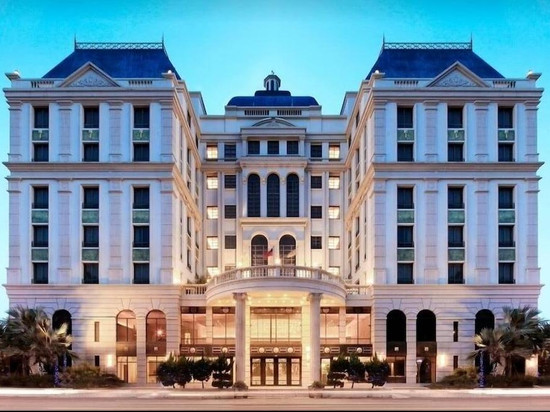 苗栗馥艺金郁金香酒店