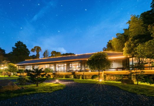 ZHUYE HOTEL Hotel Overview