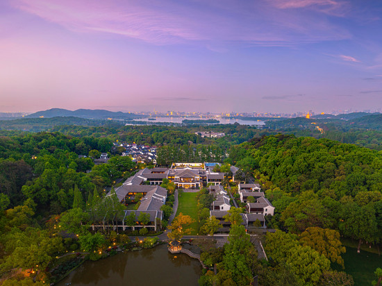 杭州西湖雅谷泉山庄