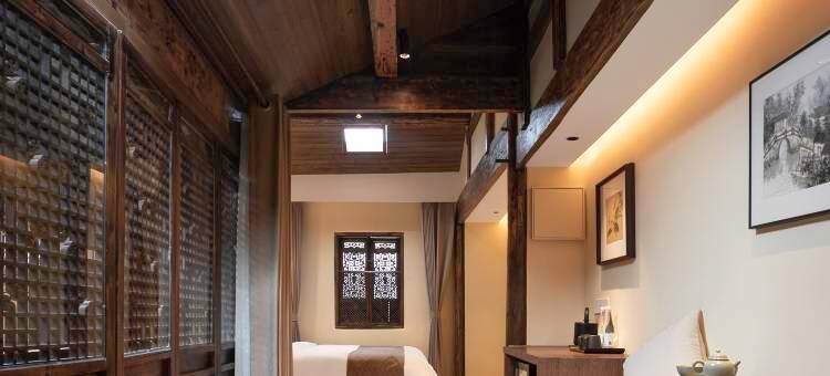 江园·老街里精品古建民宿(黄山屯溪老街黎阳水街店)图片