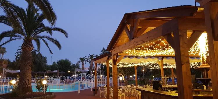 托莱多比阿特丽兹礼堂水疗酒店(Beatriz Toledo Auditorium & Spa)图片