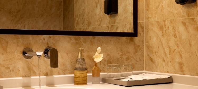 地建南山千河酒店图片