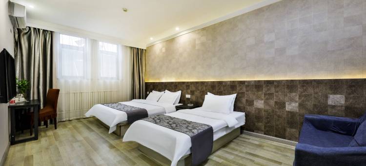 派柏云酒店(沈阳202医院南市场地铁站店)图片