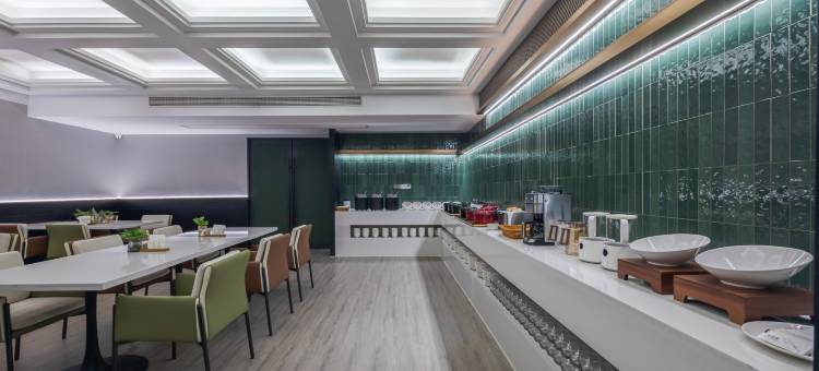 万沁酒店(西子桃源广场店)图片