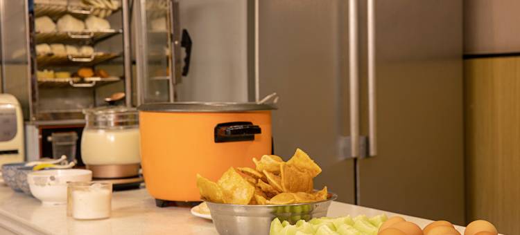 月伴湾商务酒店(长葛市政府葛天源轻轨站店)图片