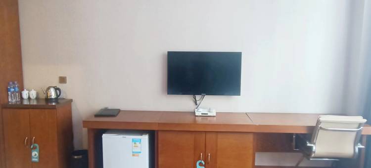 江畔商务宾馆(哈尔滨中华巴洛克店)图片