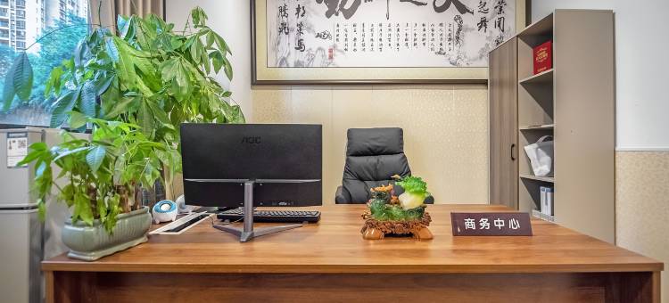 沁住庭院酒店(南坪四公里地铁站店)图片