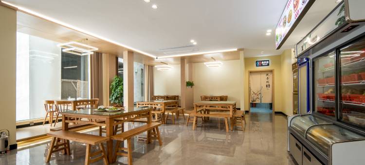 尘里城外民宿(武当山景区售票处店)图片