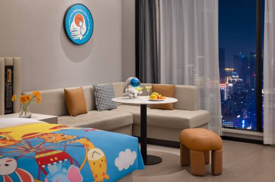 瑞贝庭Suisse Place国际酒店(芜湖八佰伴步行街店)图片