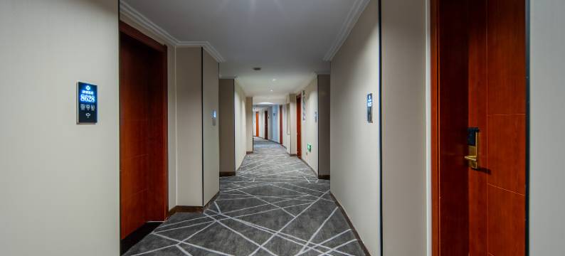 汐玥酒店(武汉五环体育中心地铁站店)图片