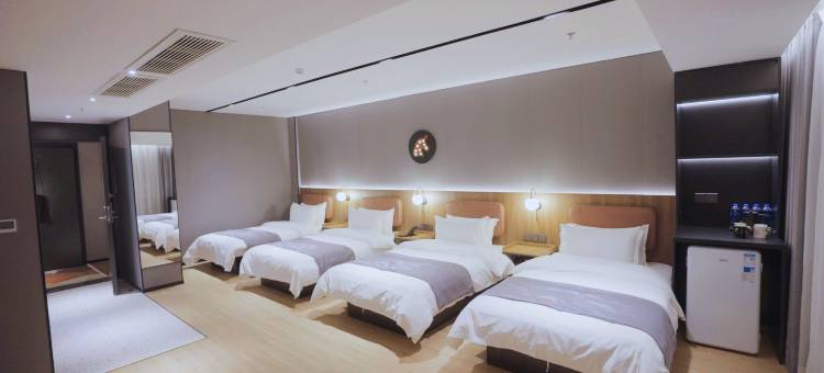 如家YUNIK电竞酒店(北京传媒大学西门传媒地铁站店)图片