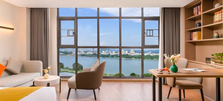 铂顿国际公寓(潮州韩江店)图片