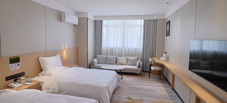 安顺欧曼cc酒店(黄果树大街安顺市人民医院店)图片