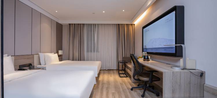 上海虹桥机场吴中路亚朵酒店图片