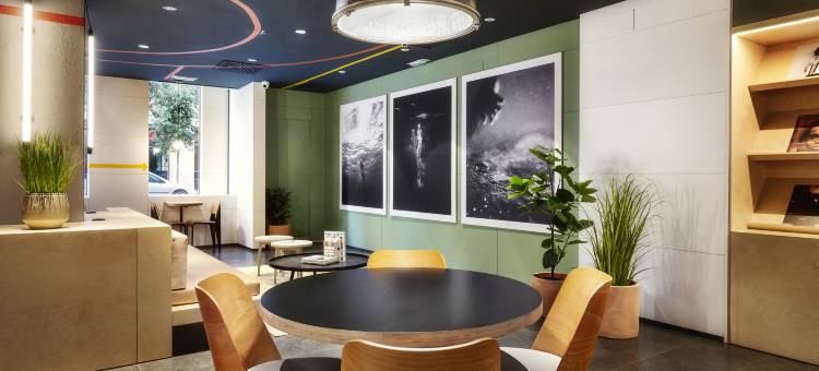卡斯特利翁住宿加早餐酒店(B&B Hotel Castellón)图片