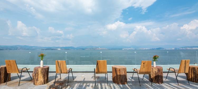 夏茉蓝湾海景美宿图片