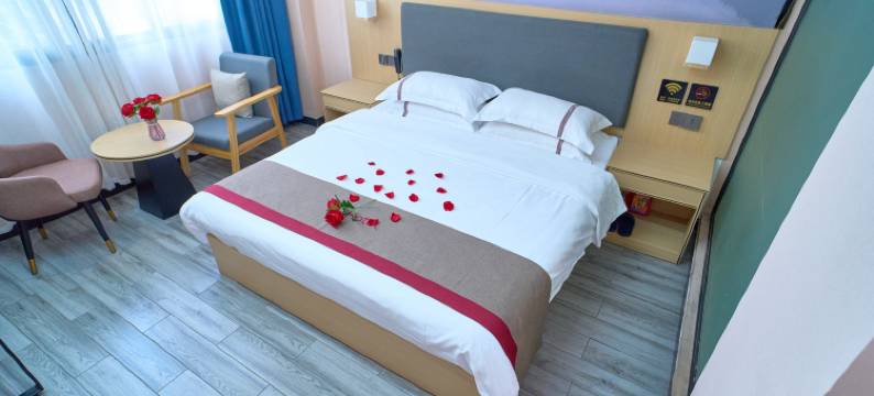 润明商务酒店(南康家具城店)图片