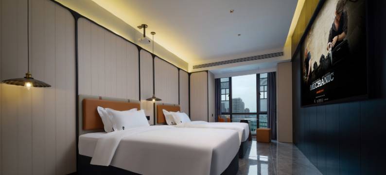 潜台词UN酒店(汇金天虹购物中心店)图片