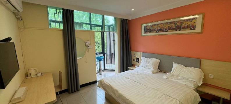 汉之庭民宿(中山大学店)图片