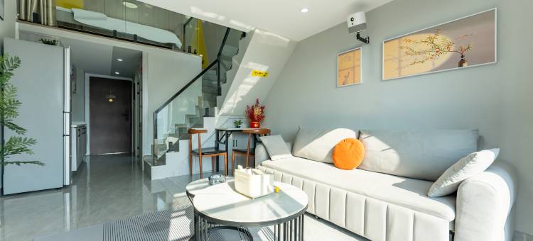 云朵loft酒店(红谷滩珠江路地铁站店)图片