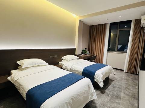 丰华酒店(桑坡村店)