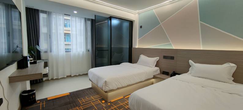 悦曼酒店(柏林淘宝城店)图片